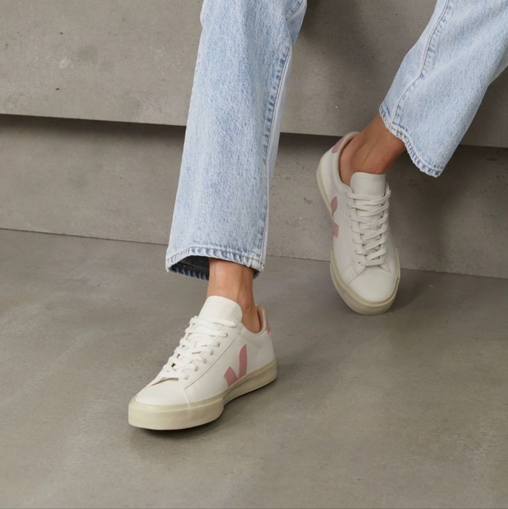 VEJA campo low-top leather sneakers Size 8
